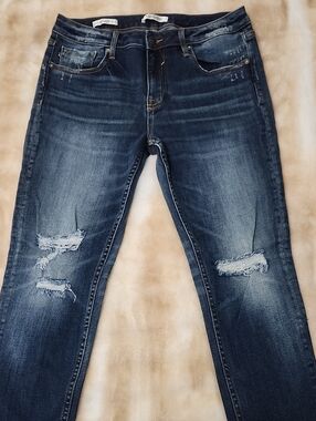 Vigoss Distressed Skinny Blue Jeans